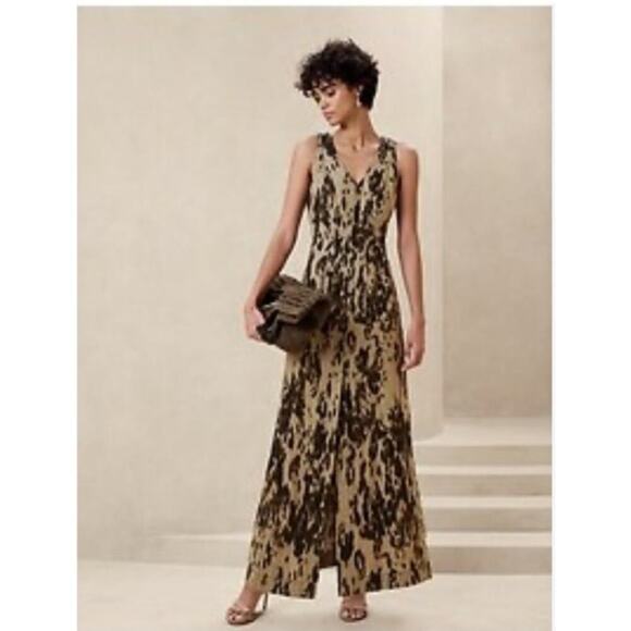 Banana Republic Dresses & Skirts - Banana Republic Linen Blend Bodice Seam Maxi Dress 12P 12 Tan Leopard Print NEW